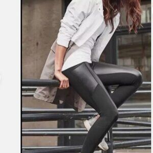 Athleta Gleam Chaturanga To Town Leggings Black Large